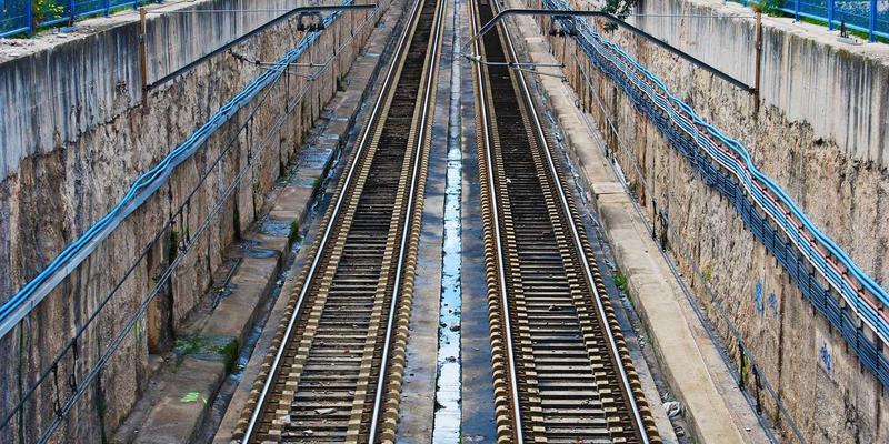 超越KPI与OKR之争：构建动态绩效体系驱动战略落地